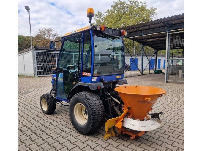 1 Iseki Ackerschlepper TM 3215 AL - defekt, Bastlerfahrzeug – foto 3 – kavel bij Zoll-Auktion, Duisburg