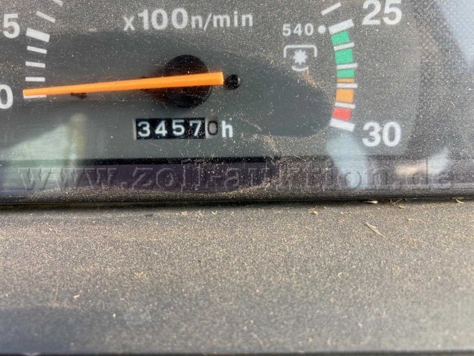 1 Iseki TH 4365: het maaidek en de tractor zijn in goede staat – foto 9 – kavel bij Zoll-Auktion, Bergheim