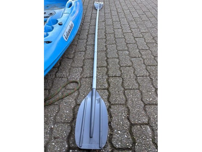 1 Islander Calypso Kajak inklusive Paddel – foto 5 – kavel bij Zoll-Auktion, Oberhausen