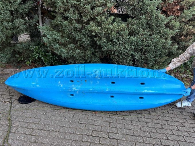 1 Islander Calypso Kajak inklusive Paddel – foto 3 – kavel bij Zoll-Auktion, Oberhausen