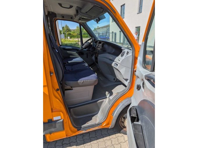 Fahrerkabine rechts
