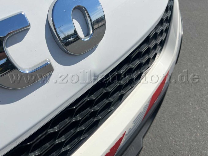 Ansicht: Fronst, Beschädigung Motorhaube