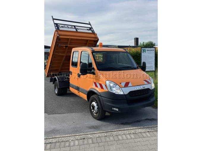 vorne mit Kipper