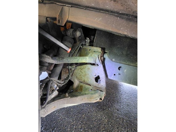 Durchrostung Vorderachse