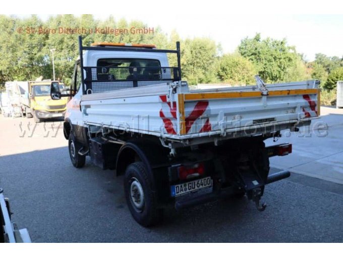 1 Iveco Daily LKW mit Aufbau – foto 3 – kavel bij Zoll-Auktion, Groß-Umstadt
