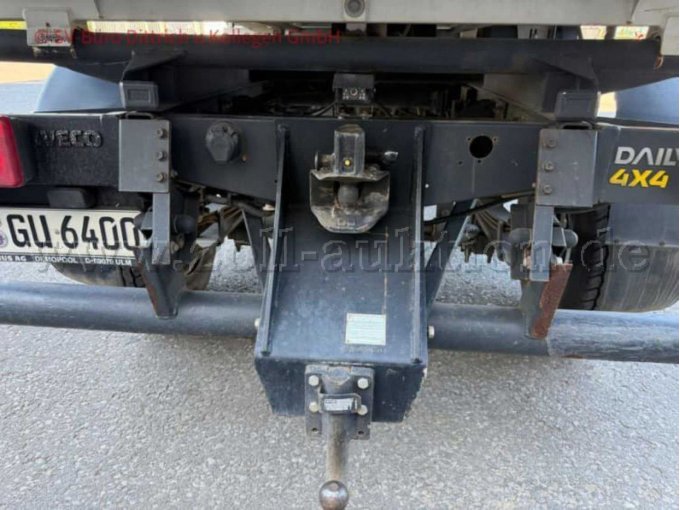 1 Iveco Daily LKW mit Aufbau – foto 4 – kavel bij Zoll-Auktion, Groß-Umstadt
