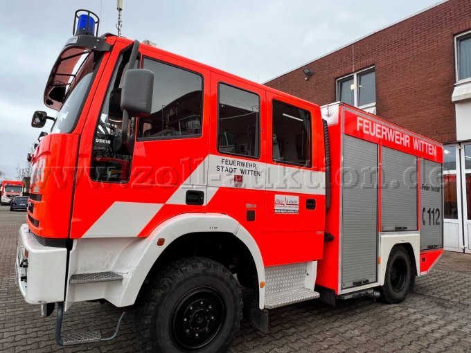 Fahrzeug links
