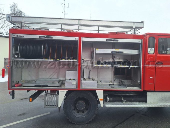 rechte Fahrzeugseite