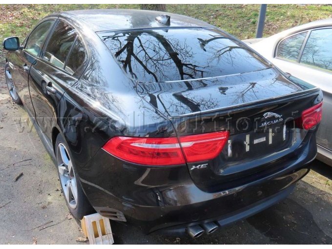 Ansicht hinten links seitlich