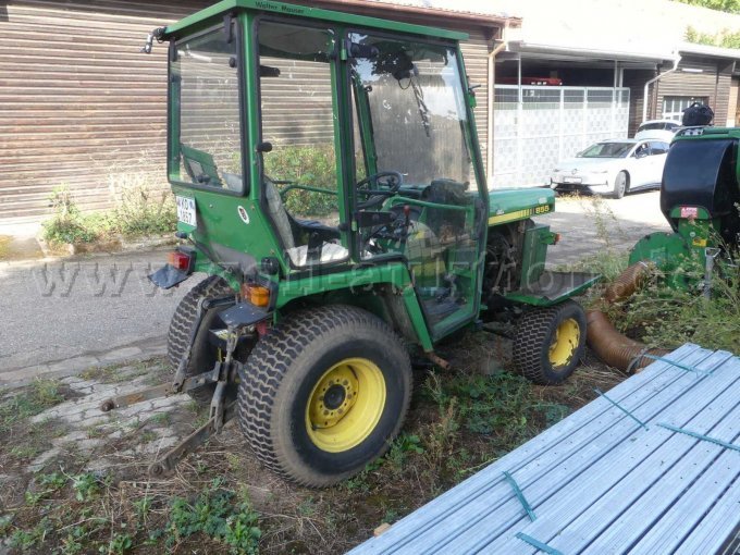 1 JOHN DEERE (USA) 855 Zugmaschine.Ackerschlepper*Ersatzteilträger – foto 4 – kavel bij Zoll-Auktion, Siebeldingen