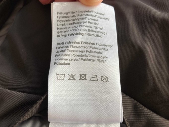 Waschanleitung Innenetikett