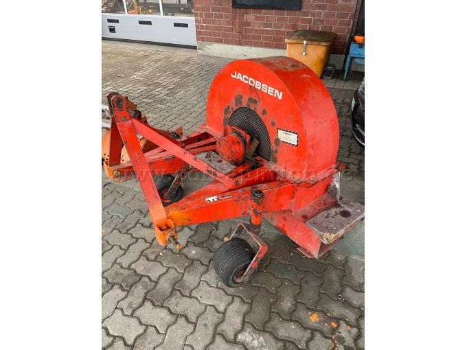 Laubbläser vorne rechts