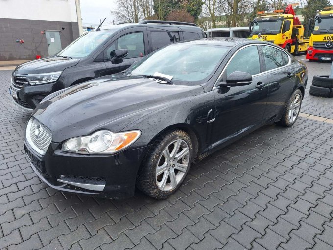 Ansicht vorne Ansicht vorne