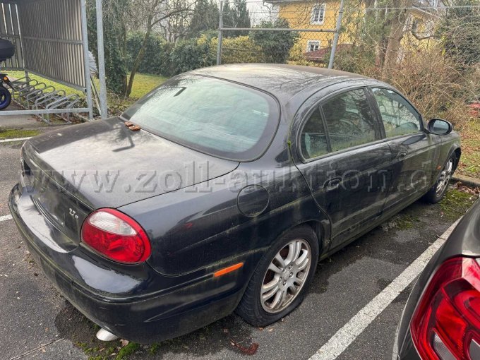 Auktionsgegenstand von der rechten Seite