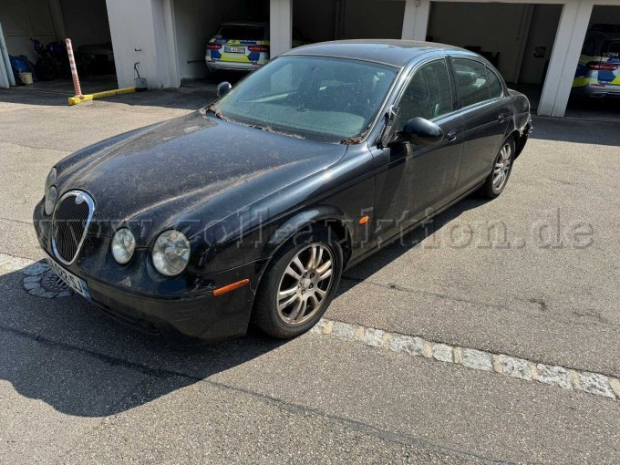 Auktionsgegenstand von vorne