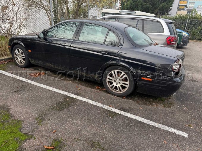 Auktionsgegenstand von der linken Seite