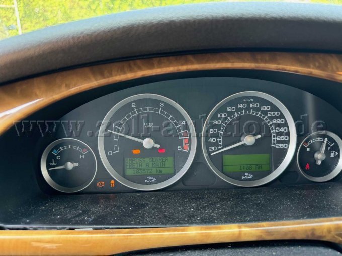 Detailansicht Cockpit