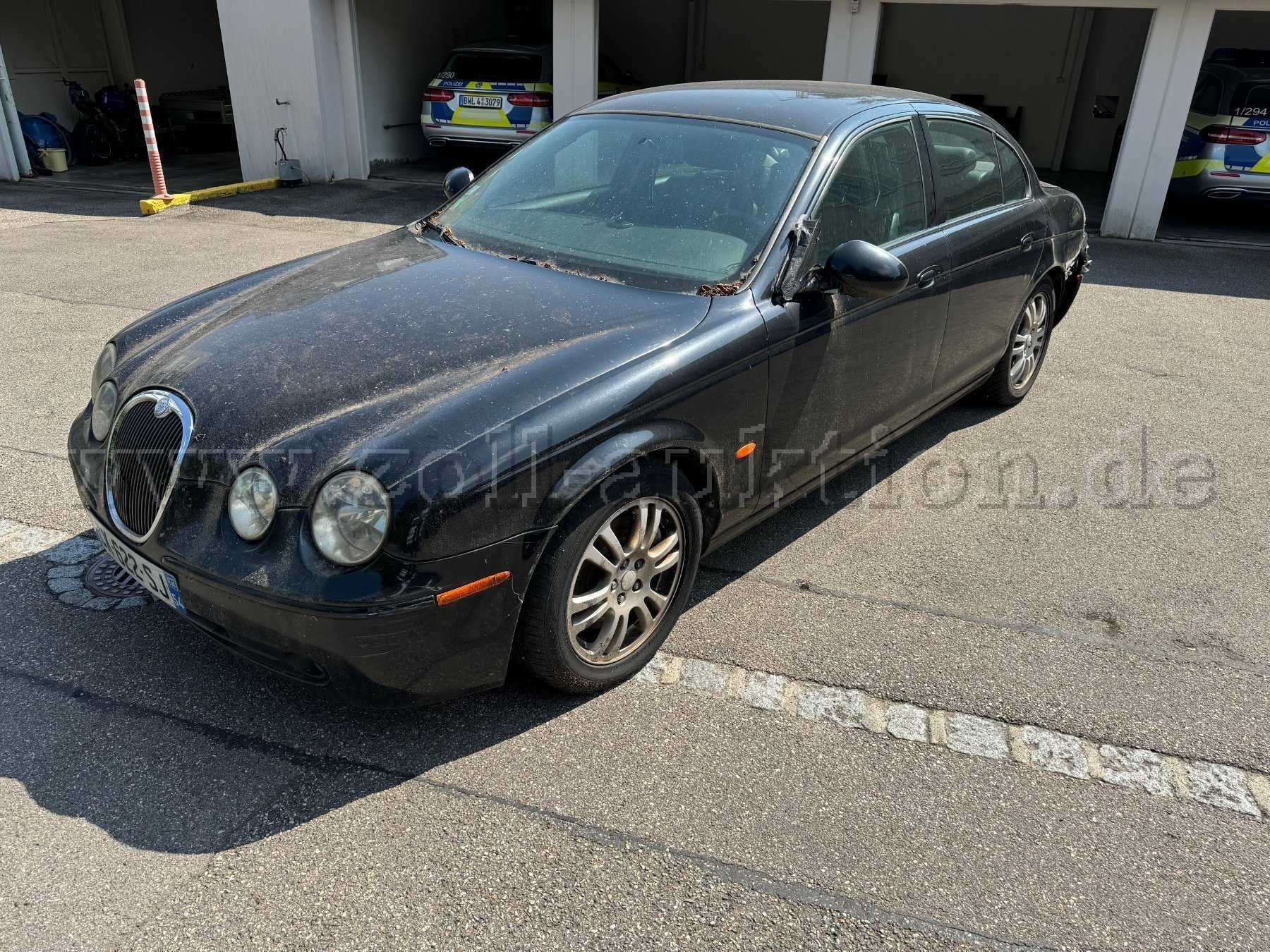 Auktionsgegenstand von vorne