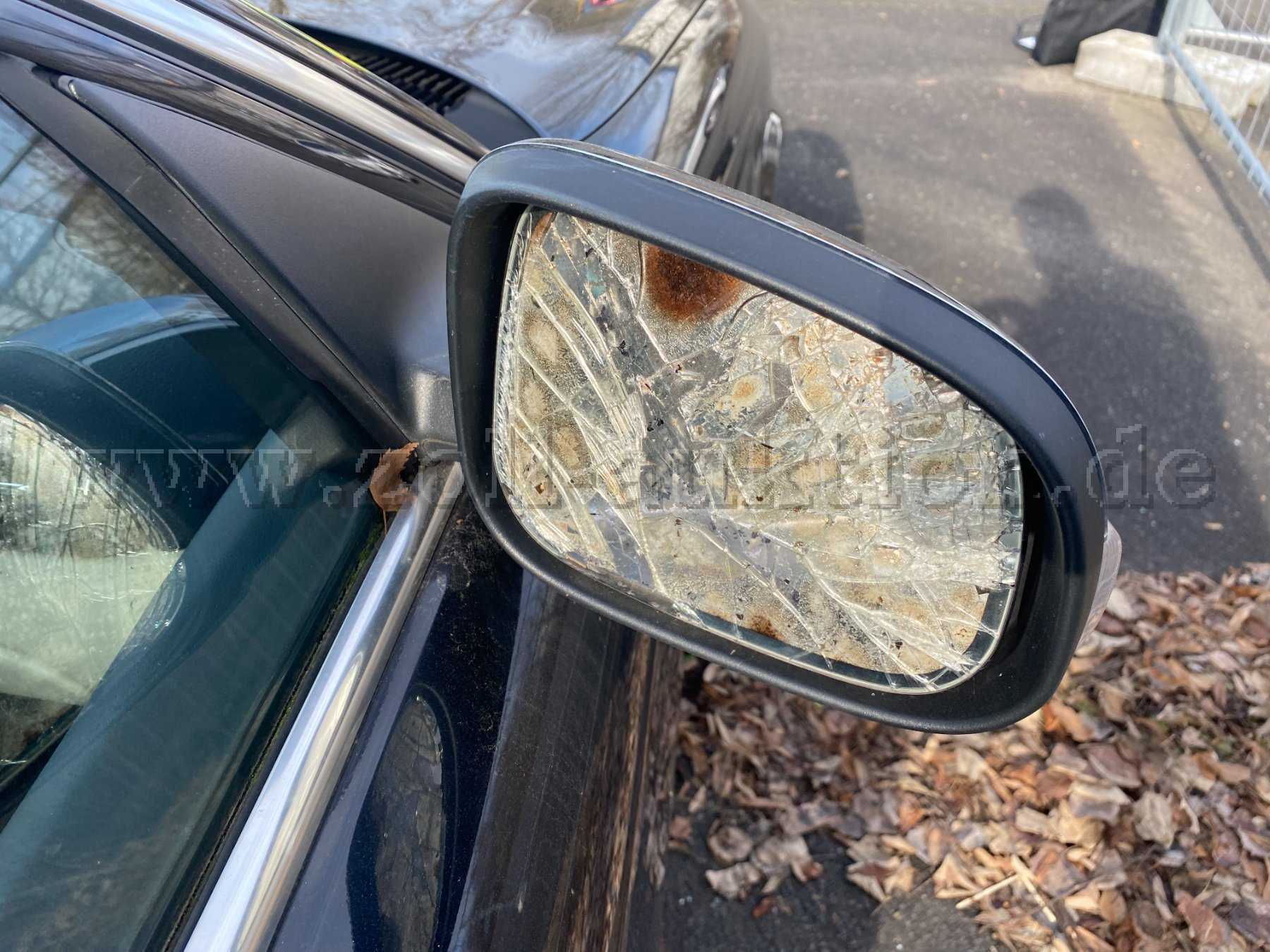 Defekter Spiegel Beifahrerseite