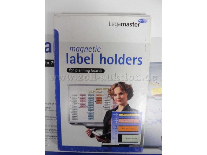 Namensschilder verpackt.