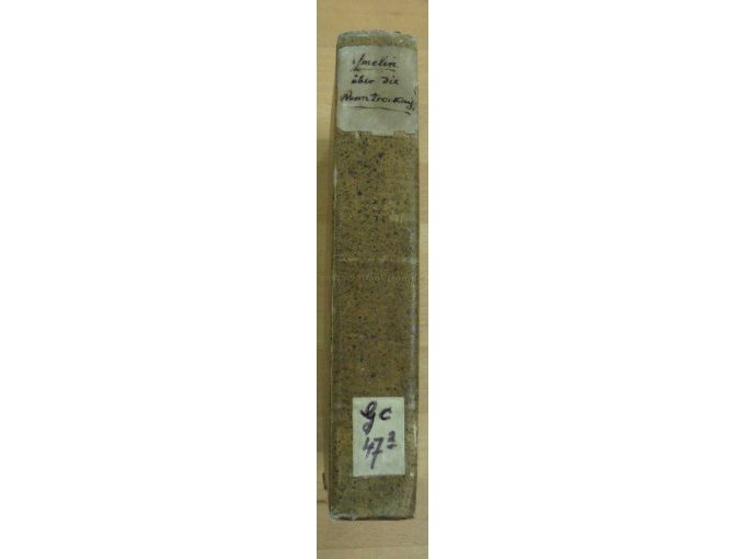 Buchrücken mit Bibliotheksaufkleber