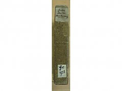 Buchrücken mit Bibliotheksaufkleber