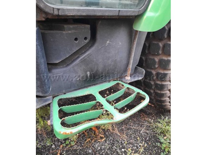 1 John Deere 3520 - Motorschaden – foto 10 – kavel bij Zoll-Auktion, Rethem (Aller)