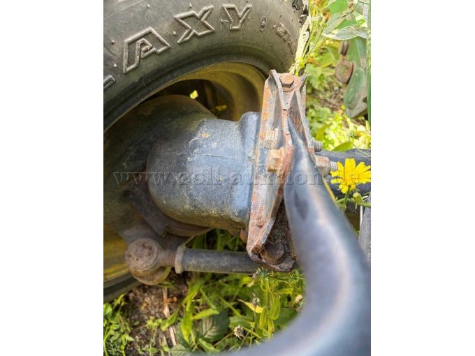 1 John Deere 3720 Kompakttraktor inkl. Anbaugeräten – foto 6 – kavel bij Zoll-Auktion, Stadthagen
