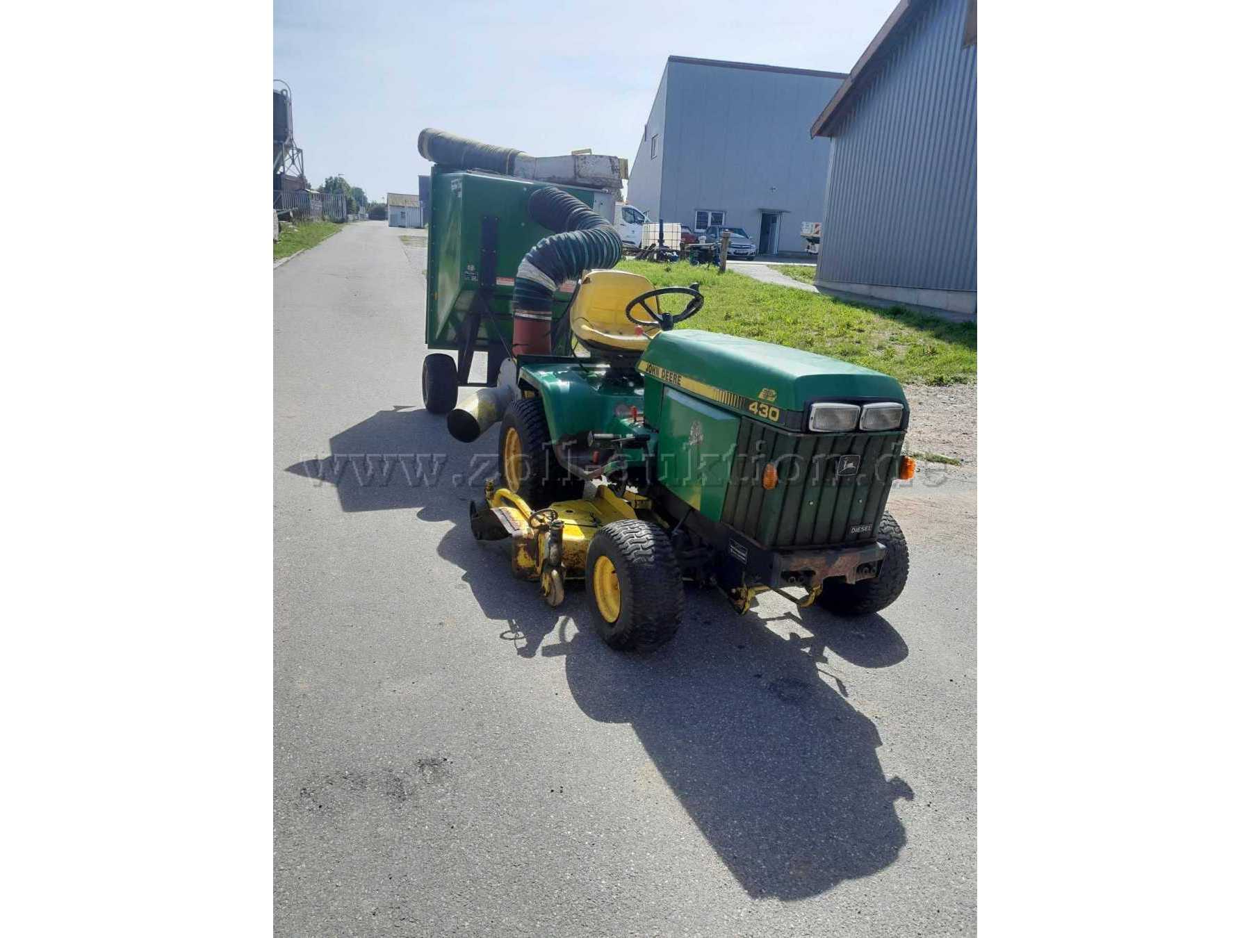 John Deere 430