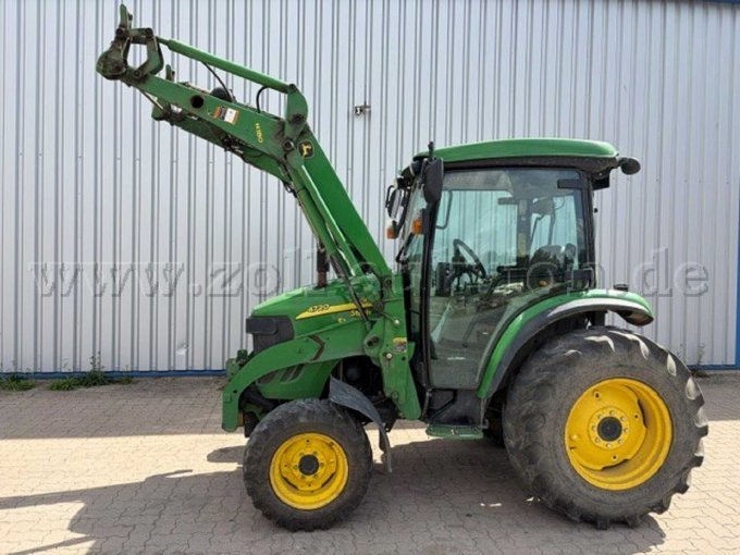 1 John Deere 4720 gemeentelijke tractor + Dücker-klepelmaaier + GMR-sikkelmaaier – foto 2 – kavel bij Zoll-Auktion, Stadthagen