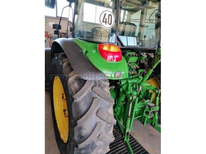Traktor Hinten