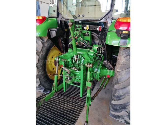 Traktor Hinten