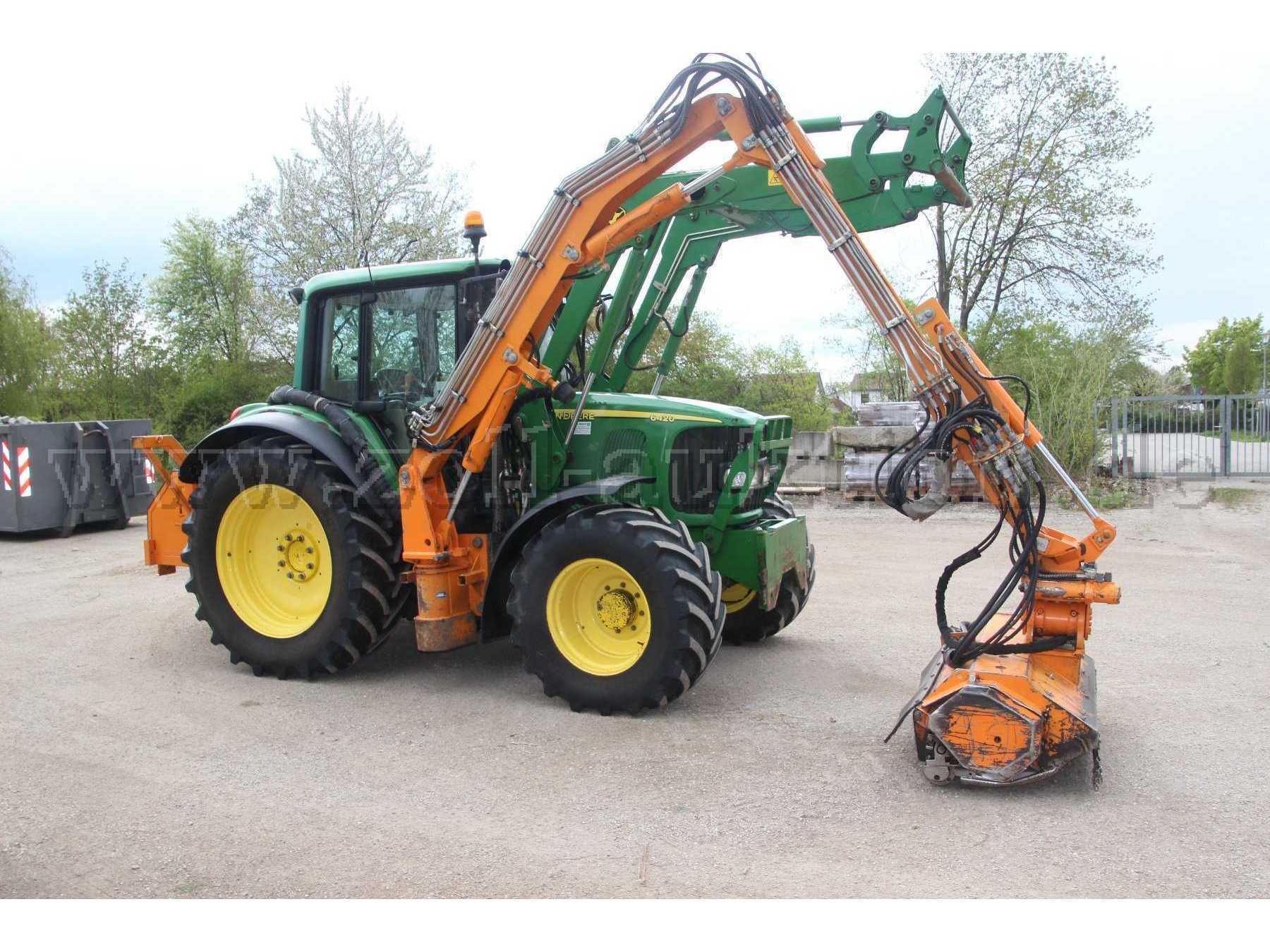 Ansicht rechts vorne