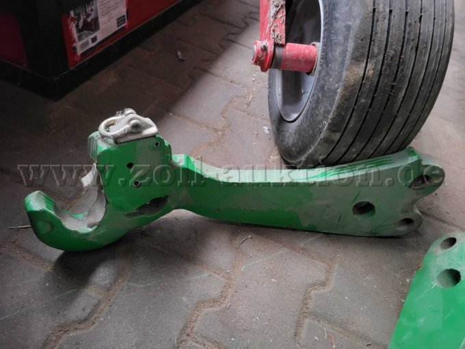 Unterlenker Fronthydraulik