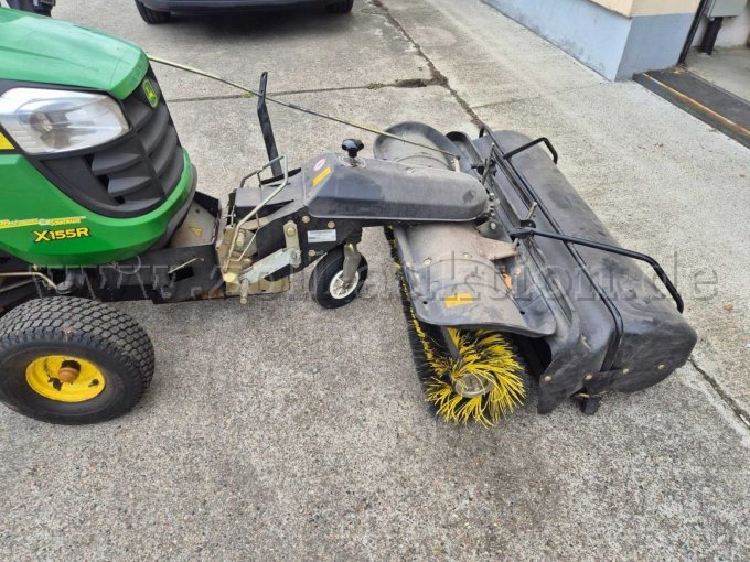 1 John Deere X155R Rasentraktor mit Mähwerk inklusive Zubehör – foto 8 – kavel bij Zoll-Auktion, Herzberg