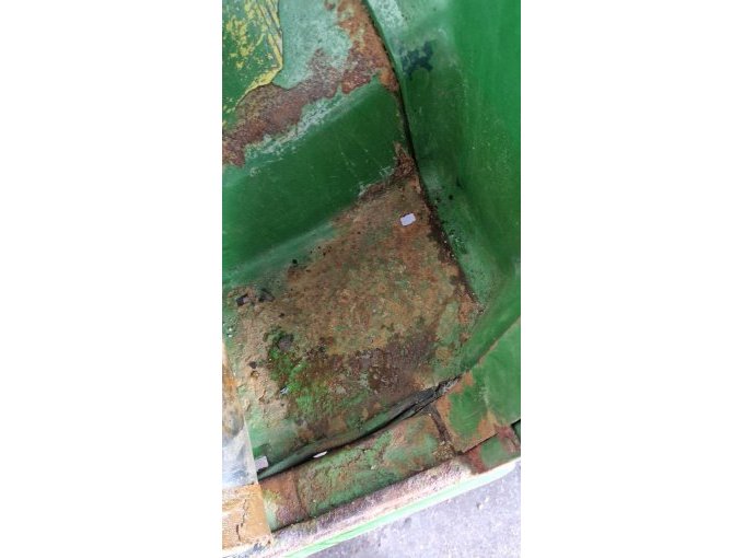 Rost Kabinen Boden