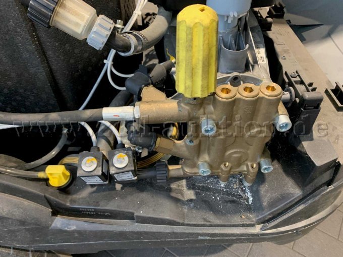 leichte Undichtigkeit am Gerät erkennbar