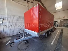 Anhänger mit Kupplung