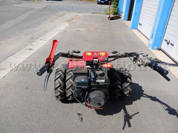 Köppl 2-Rad-Traktor Fahrtrichtung
abgebrochener Gasverstellhebel