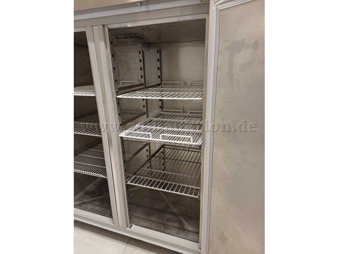 EuroChef Kühlschrank - offen rechte Innenseite
