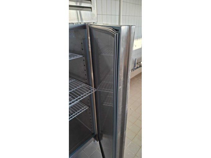 1 Kühlschrank TORE GN 1400 TN – foto 5 – kavel bij Zoll-Auktion, München