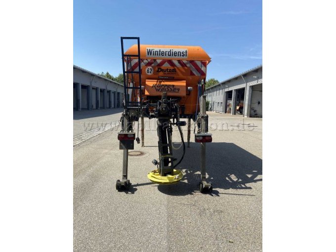 Küpper-Weisser Streumaschine, von hinten