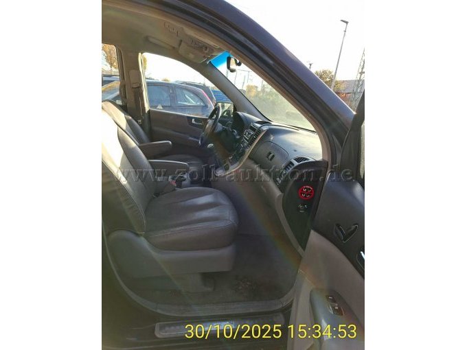 KIA Carnival Innenraum Beifahrer