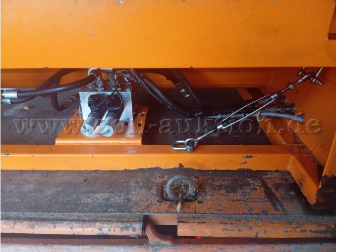 Silostreuer - hydraulische Steuereinheit