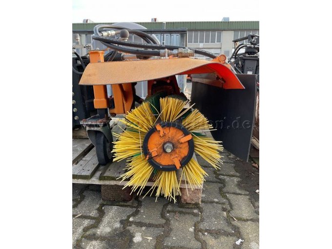 Seitliche Besenansicht