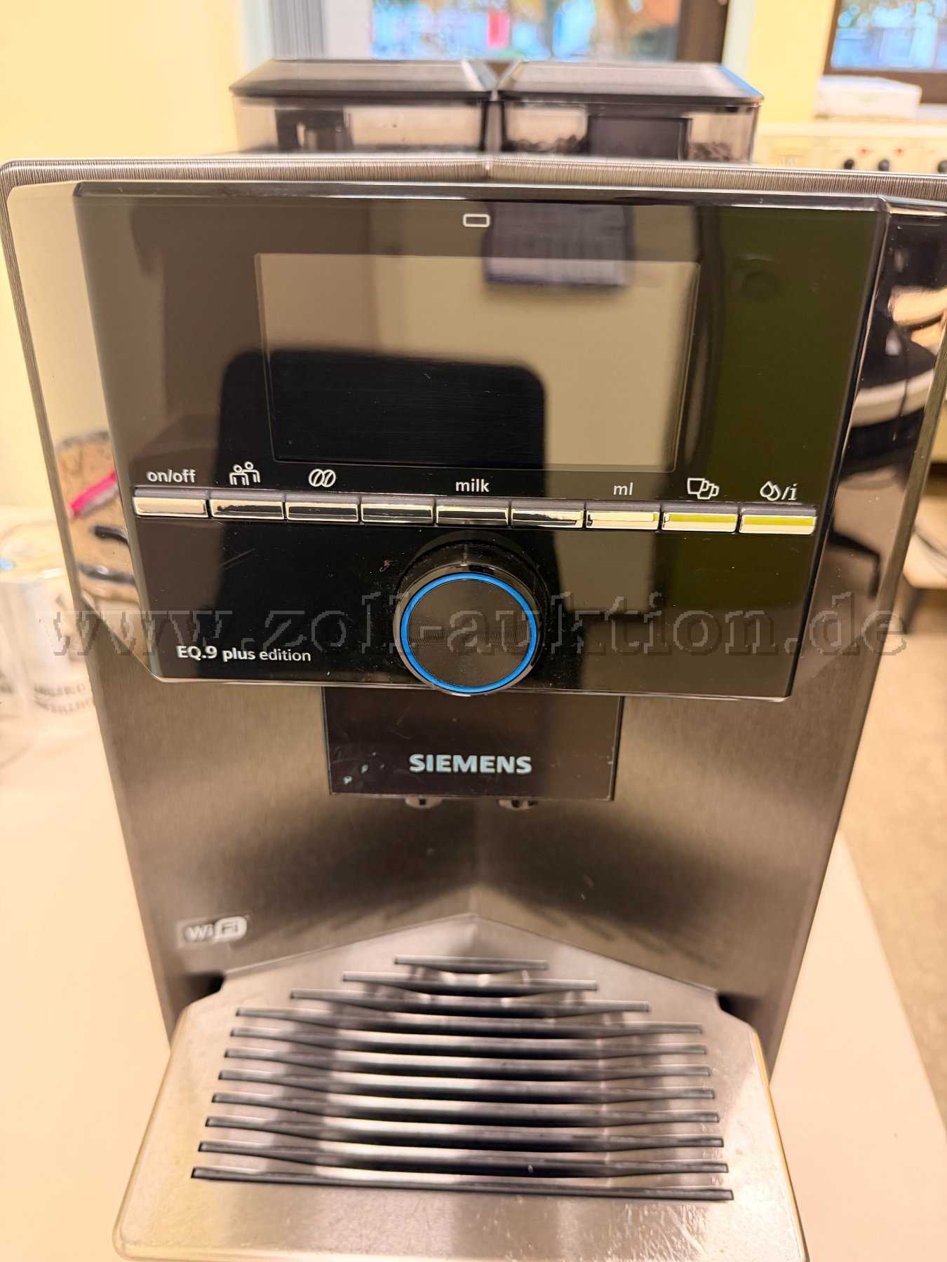 1 macchina automatica per caffè Siemens EQ.9 Plus Edition