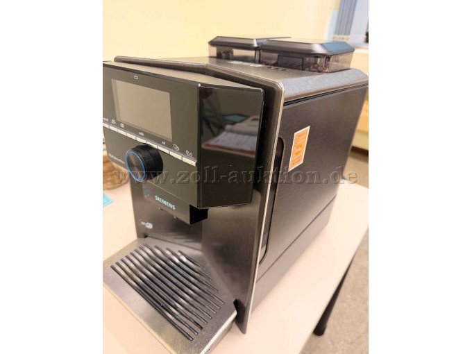 1 Kaffeevollautomat Siemens EQ.9 Plus Edition – foto 2 – kavel bij Zoll-Auktion, Kleve