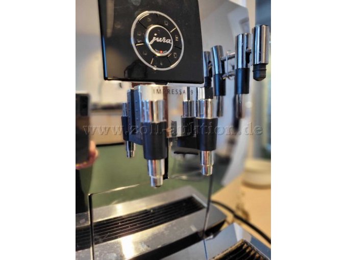 Kaffeeauslauf schwenkbar (auseinander)