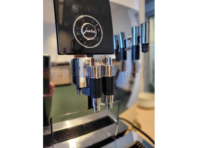 Kaffeeauslauf schwenkbar (zusammen)