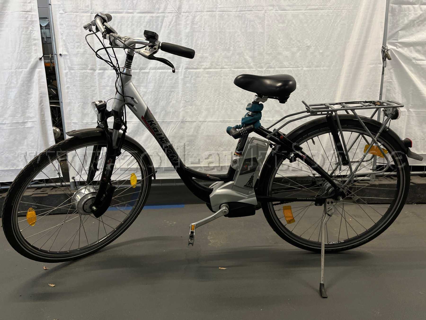 wimpel für kinderfahrrad Muyohix Fahrrad Kinder, 3 Stück Fahrradfahne für Kinder, Sicherheitswimpel Verstellbare, Kinderfahrradfahne mit Befestigungswinkel, Bunt Fahrradanhänger Fahrradzubehör(B) Sport & Freizeit Choose Your Size:40x30 Rad Race Fixie Racing Category:E Bike Trekking_High Profile  mit Ösen